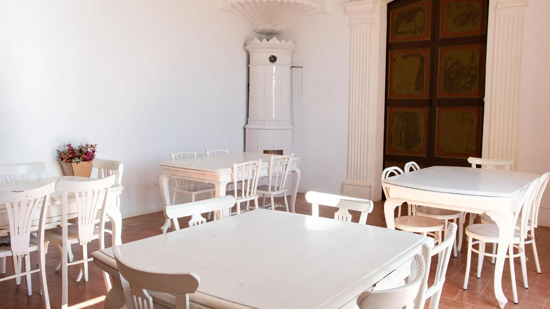 Can Traver De Besalu Maia de Montcal Guest house